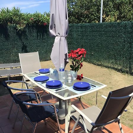Jolie Petite Villa Climatisee Proche De La Mer ตูเรย์ลส์ ภายนอก รูปภาพ