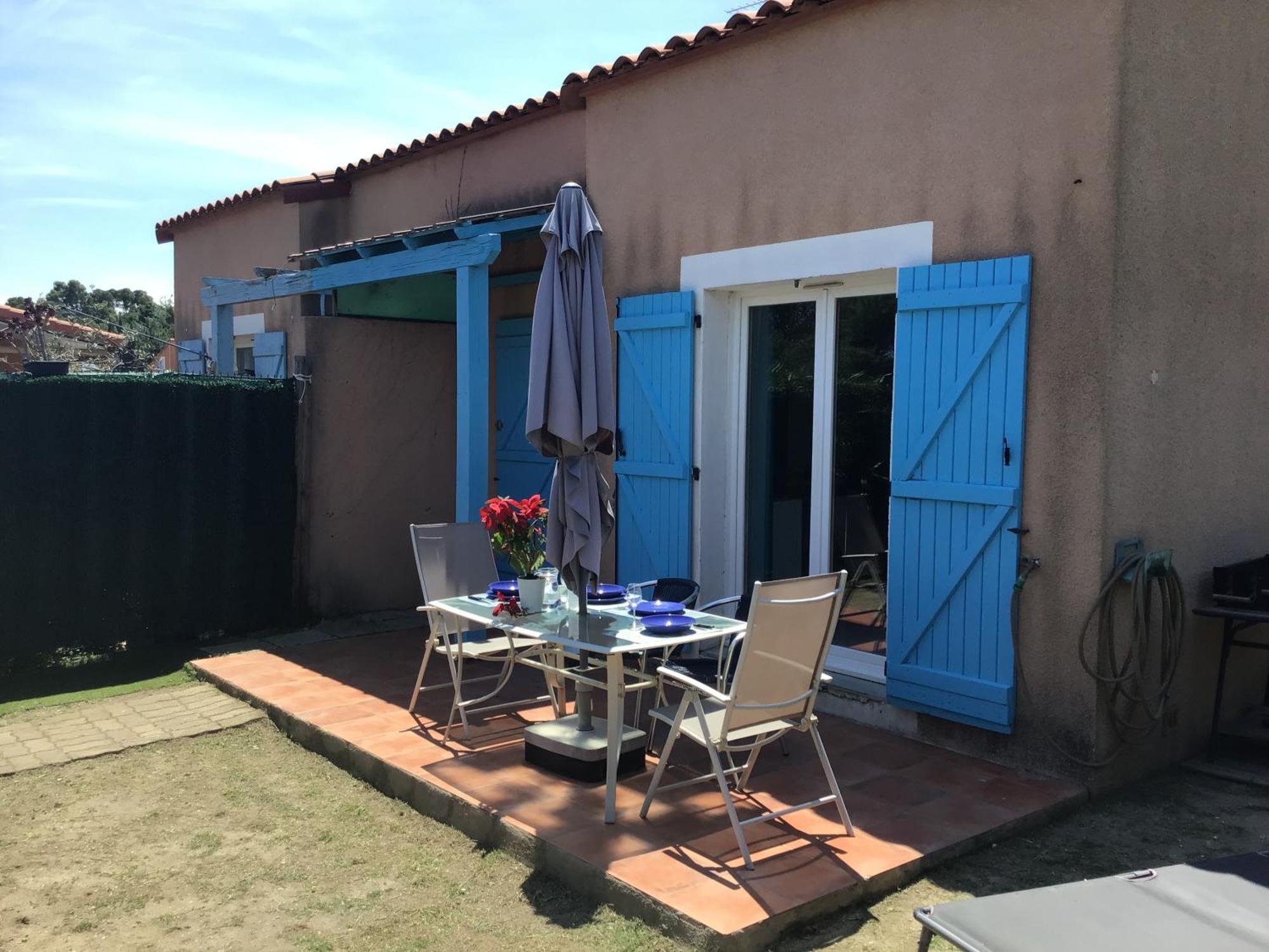 Jolie Petite Villa Climatisee Proche De La Mer ตูเรย์ลส์ ภายนอก รูปภาพ